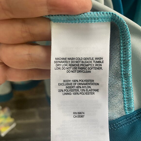 NWT MOUNTAIN HARDWEAR Effusion Power Jacket L - Picture 6 of 7